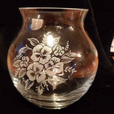 Dartington Crystal Spray - Pansy vase