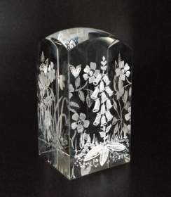 Dome Crystal Block  engraved with 4 flowers on each side