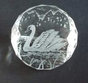 Optical Crystal paperweight - Swan