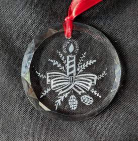 Round  Pendant engraved with candle image