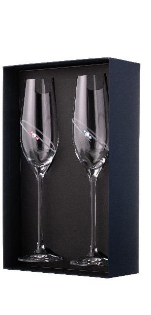 His & hers diamnate champagne flutes cropped