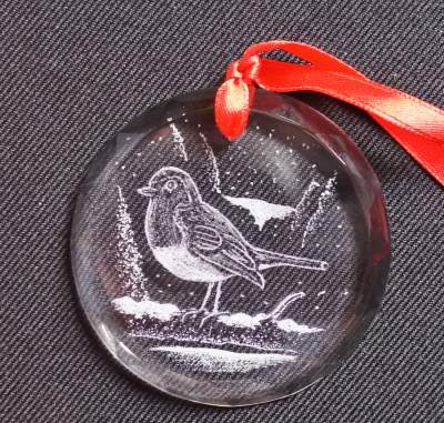 Round-pendant---Robin