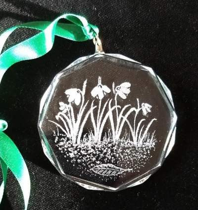 large pendant   snowdrops